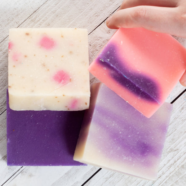 360Feel Floral Handmade Soap Gift Set – 4 Large Bars with Elegant Flower Scents: Lavender, Lilac, Hydrangea – Perfect Anniversary & Wedding Gift – Natural, Organic, Essential Oil Soaps